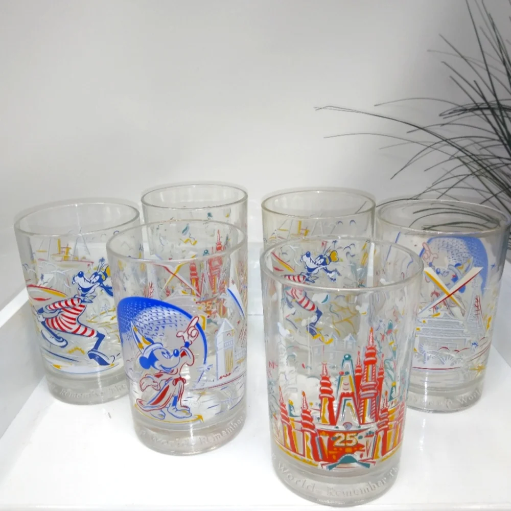 Vintage Walt Disney World Set Of Six Remember the Magic Glasses